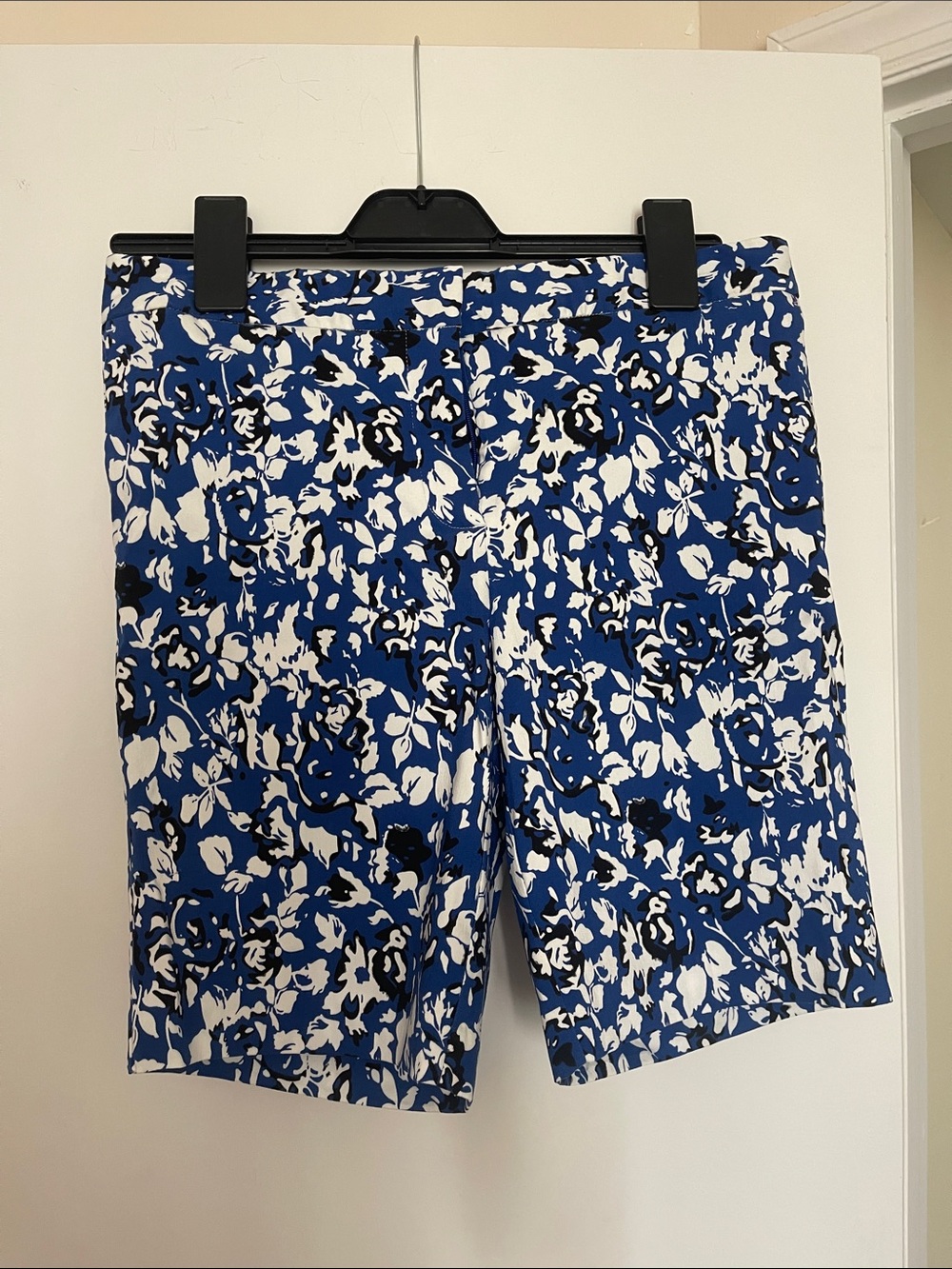Blue Floral womans Shorts